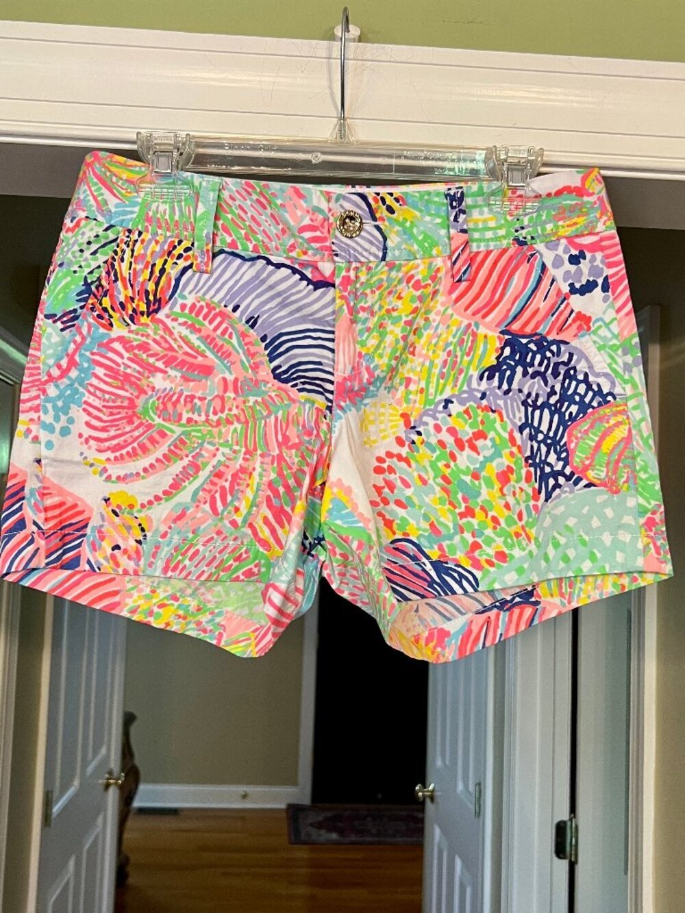 NWOT Lilly Pulitzer Preppy Colorful Callahan Shorts in Roar of the Seas Size 4